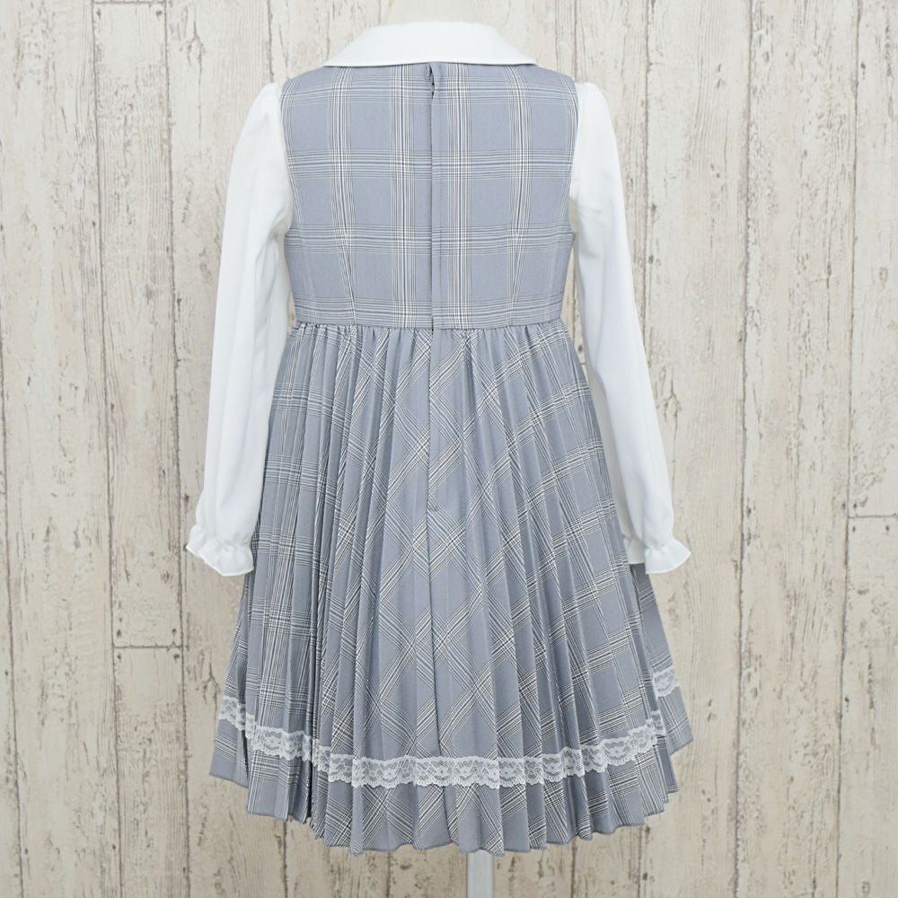 特別な日にぴったりのカラーの男の子用フォーマルスーツ。シンプルで美しいシルエットが魅力のAngel's Closetの子供フォーマル レンタル商品（【レンタル】レースボレロクリスタルプリーツアンサンブル【CHOPIN】（CAT802301）120・130cm）｜画像9