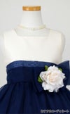 ピアノ発表会や結婚式にぴったりのネイビーカラーの女の子用キッズドレス。シンプルで美しいシルエットが魅力のAngel's Closetの子供ドレス レンタル商品（【レンタル】デュピオーニオーガンジー2トーンスクエアネック子供ドレス（CDC1225）ネイビー）｜画像7