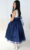 ピアノ発表会や結婚式にぴったりのネイビーカラーの女の子用キッズドレス。シンプルで美しいシルエットが魅力のAngel's Closetの子供ドレス レンタル商品（【レンタル】デュピオーニオーガンジー2トーンスクエアネック子供ドレス（CDC1225）ネイビー）｜画像13