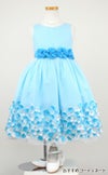 ピアノ発表会や結婚式にぴったりのカラーの女の子用キッズドレス。シンプルで美しいシルエットが魅力のAngel's Closetの子供ドレス レンタル商品（【レンタル】フラワーモチーフスカートメッシュ子供ドレス(KD332)アクア）｜画像9
