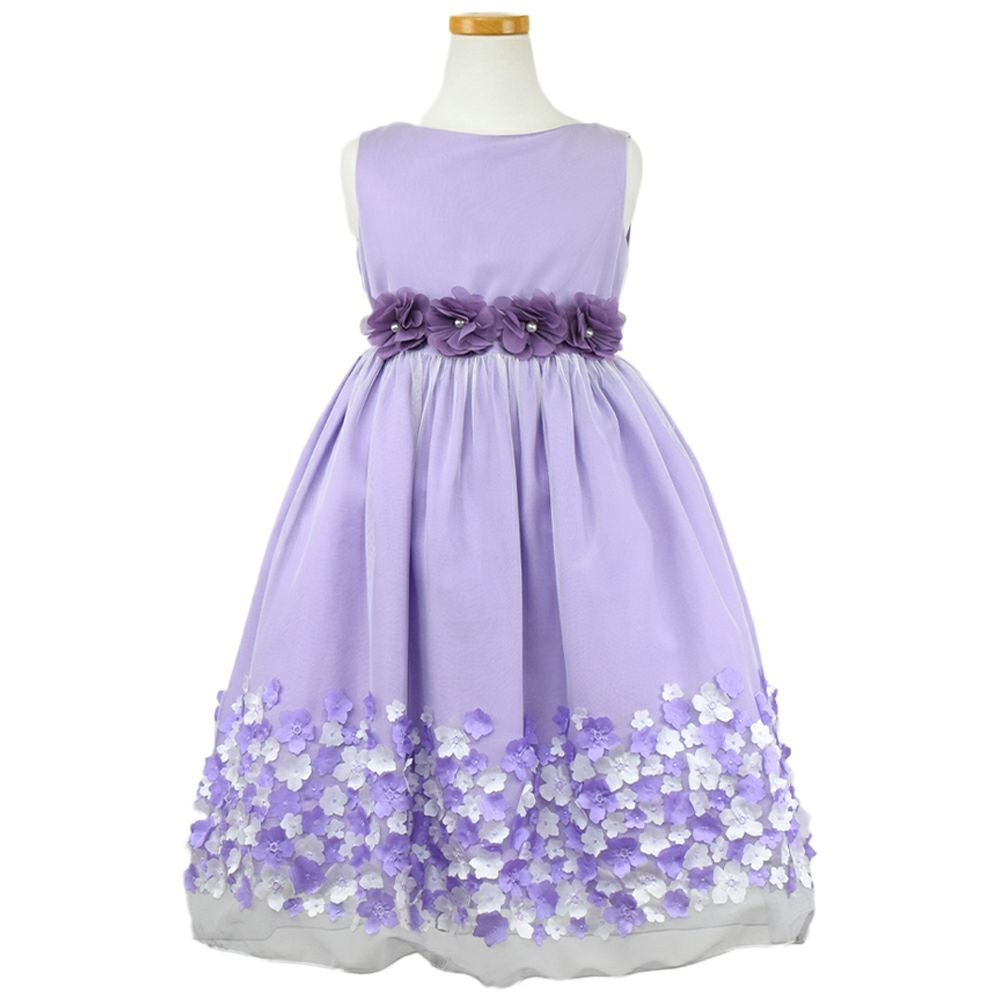 ピアノ発表会や結婚式にぴったりのライラックカラーの女の子用キッズドレス。シンプルで美しいシルエットが魅力のAngel's Closetの子供ドレス レンタル商品（【レンタル】フラワーモチーフスカートメッシュ子供ドレス(KD332)ライラック）｜画像2