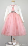 ピアノ発表会や結婚式にぴったりのカラーの女の子用キッズドレス。シンプルで美しいシルエットが魅力のAngel's Closetの子供ドレス レンタル商品（【レンタル】レース＆ラインストーンビジューベルトクリスタルチュール子供ドレス(MBK340)ブラッシュ）｜画像11
