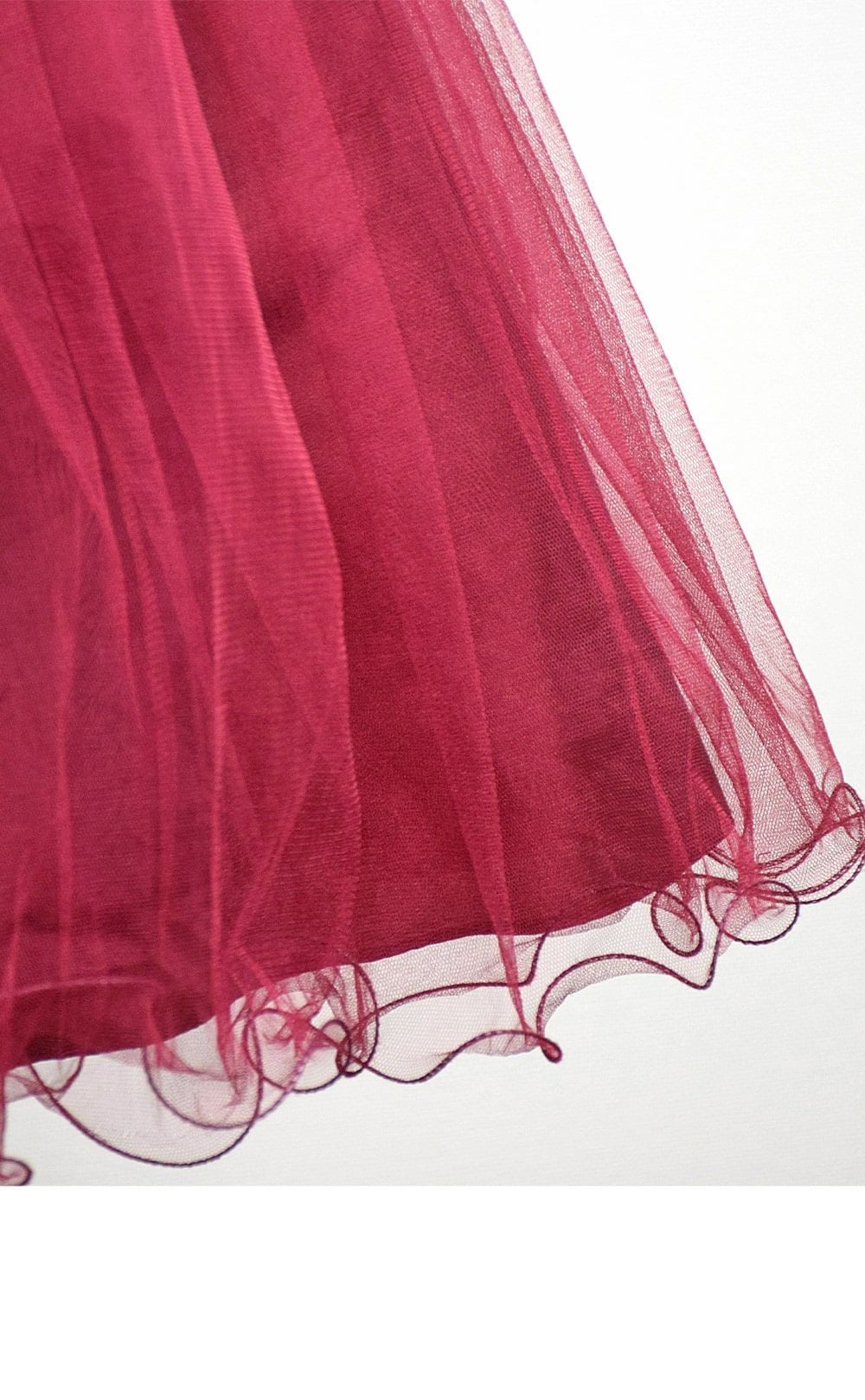 ピアノ発表会や結婚式にぴったりのカラーの女の子用キッズドレス。シンプルで美しいシルエットが魅力のAngel's Closetの子供ドレス レンタル商品（【レンタル】レース＆ラインストーンビジューベルトクリスタルチュール子供ドレス(MBK340)バーガンディー）｜画像6