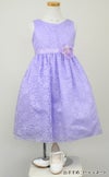 ピアノ発表会や結婚式にぴったりのライラックカラーの女の子用キッズドレス。シンプルで美しいシルエットが魅力のAngel's Closetの子供ドレス レンタル商品（【レンタル】フラワーレースサテンリボン子供ドレス(CCD749)ライラック）｜画像9