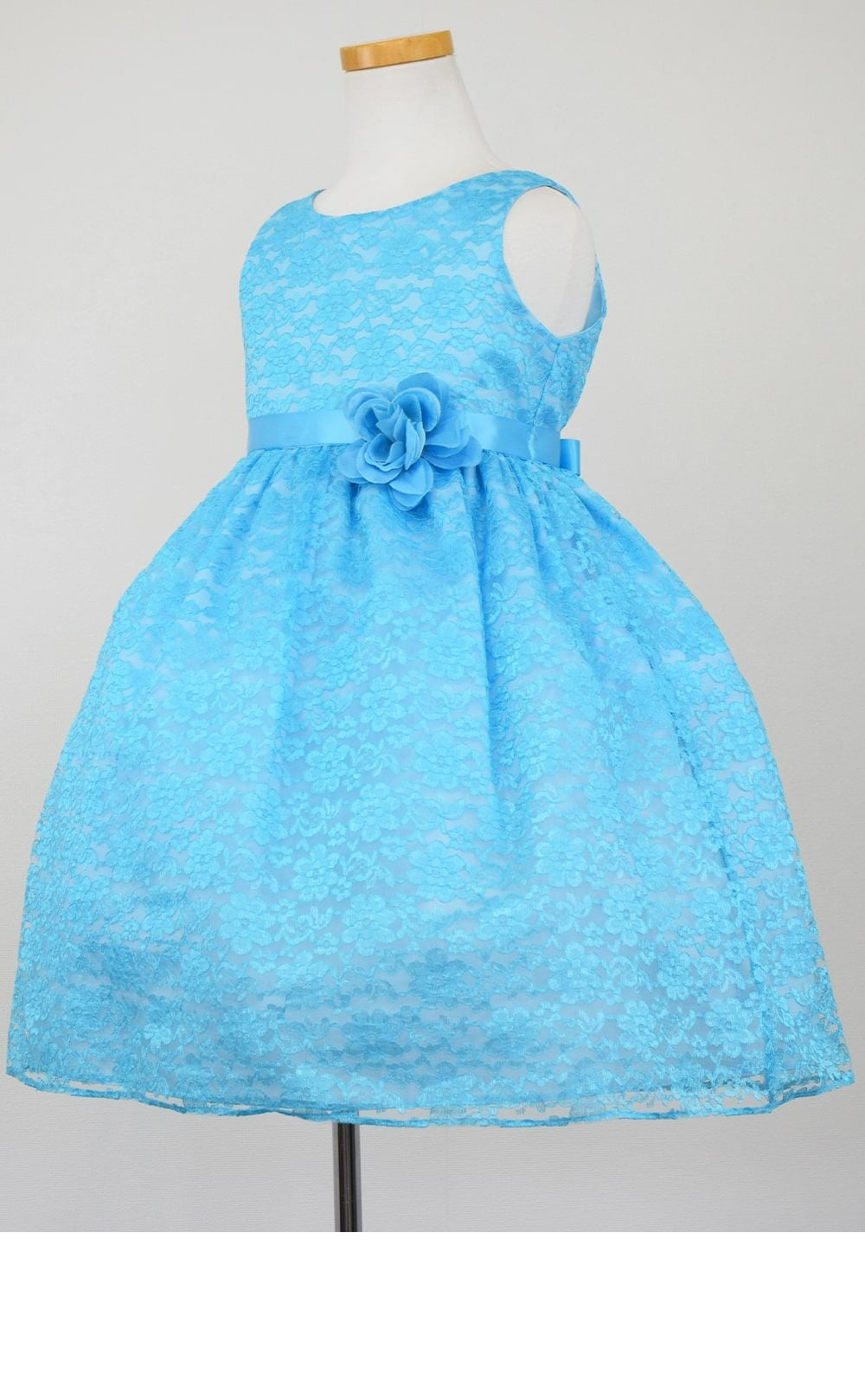ピアノ発表会や結婚式にぴったりのカラーの女の子用キッズドレス。シンプルで美しいシルエットが魅力のAngel's Closetの子供ドレス レンタル商品（【レンタル】フラワーレースサテンリボン子供ドレス(CCD749)ターコイズ）｜画像4