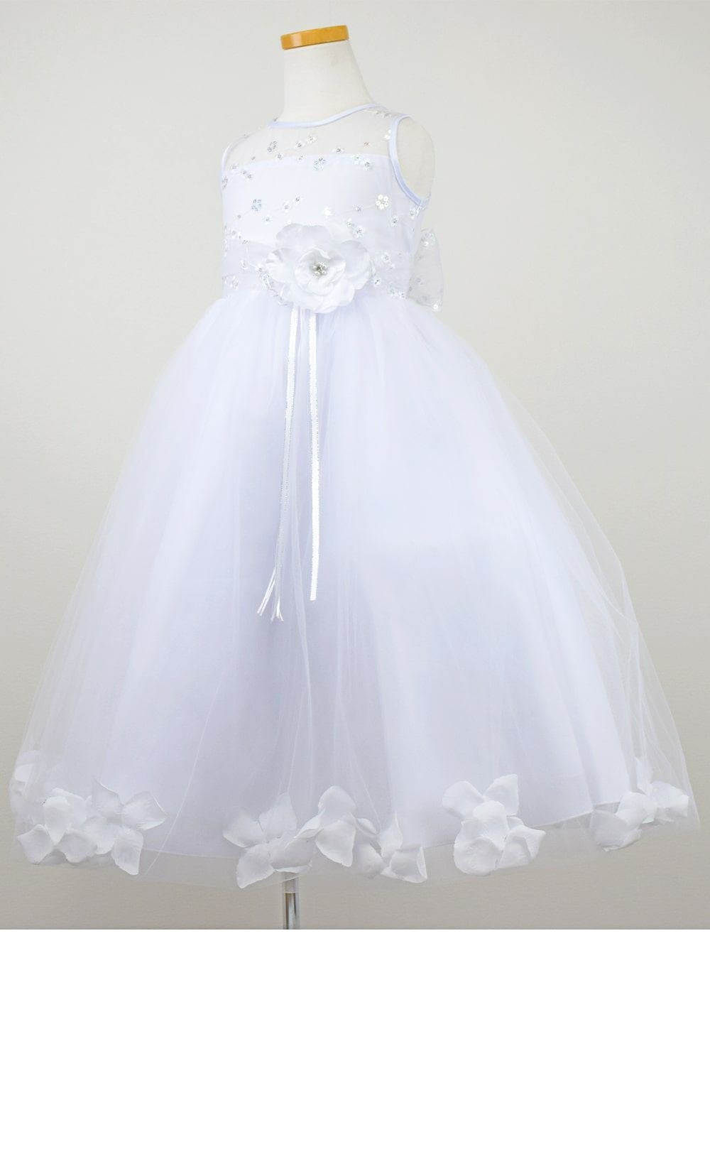 ピアノ発表会や結婚式にぴったりのホワイトカラーの女の子用キッズドレス。シンプルで美しいシルエットが魅力のAngel's Closetの子供ドレス レンタル商品（【レンタル】フラワーペタルプリンセス子供ドレス(JK2925)ピュアホワイト）｜画像4