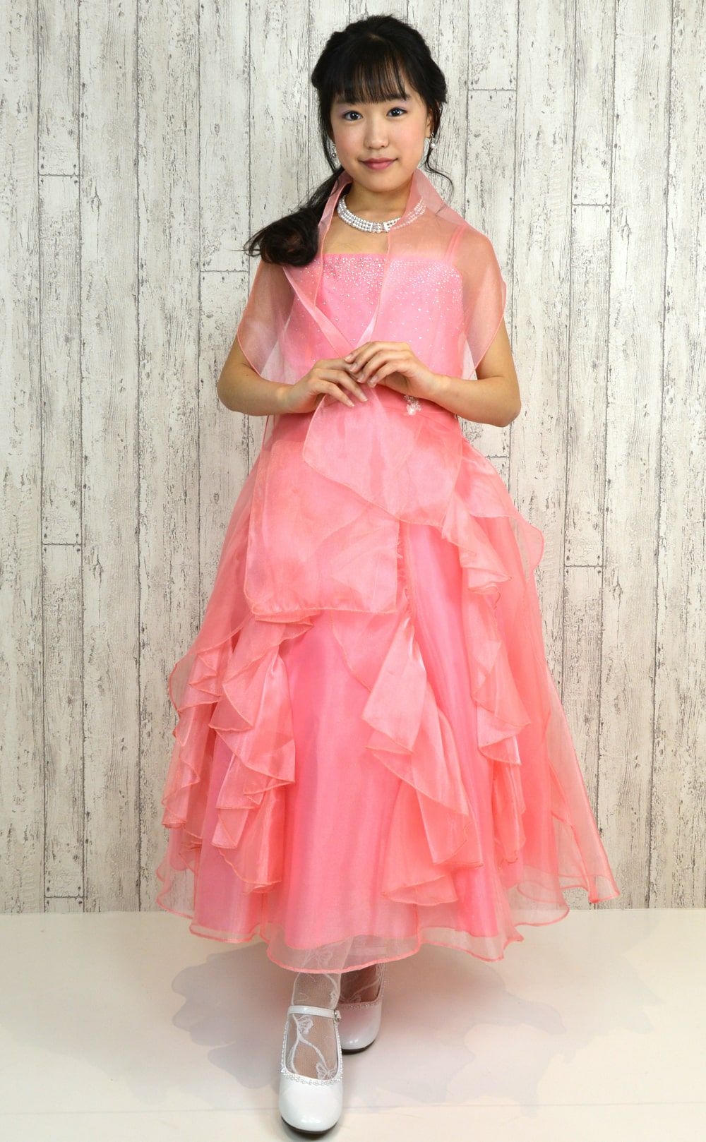 ピアノ発表会や結婚式にぴったりのカラーの女の子用キッズドレス。シンプルで美しいシルエットが魅力のAngel's Closetの子供ドレス レンタル商品（【レンタル】ラインストーン＆オーガンジーレイヤードフリル子供ドレス(HC734)パープル）｜画像14