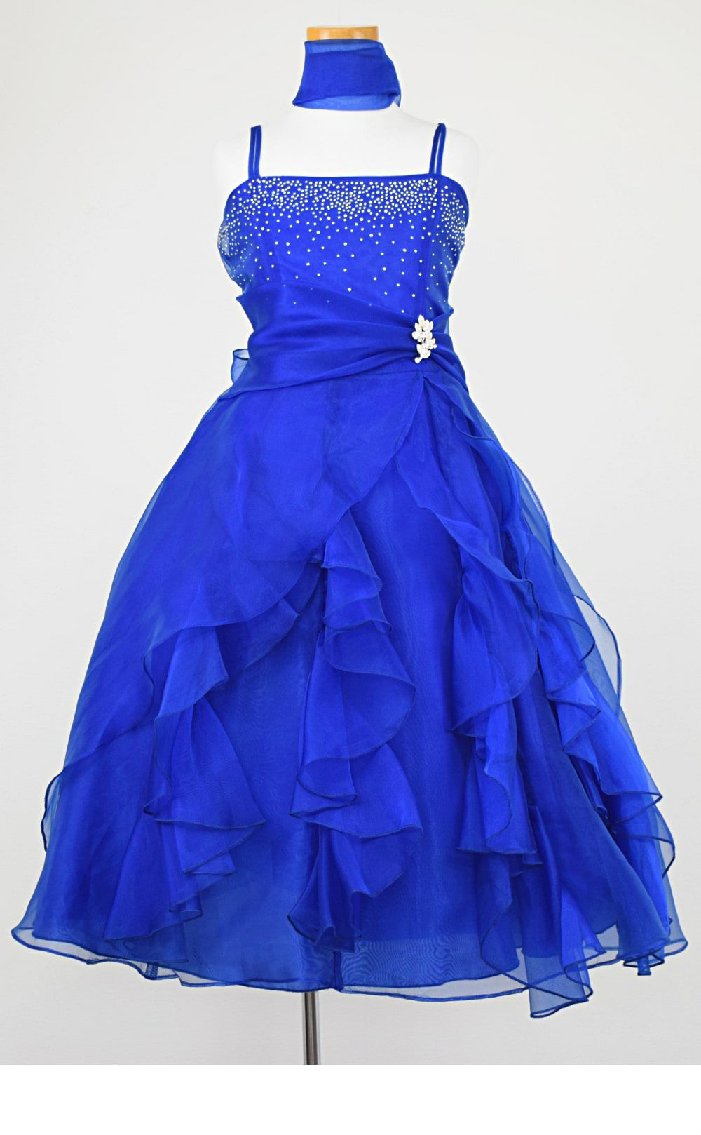 ピアノ発表会や結婚式にぴったりのブルーカラーの女の子用キッズドレス。シンプルで美しいシルエットが魅力のAngel's Closetの子供ドレス レンタル商品（【レンタル】ラインストーン＆オーガンジーレイヤードフリル子供ドレス(HC734)ロイヤルブルー）｜画像3