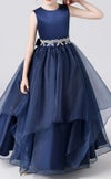 ピアノ発表会や結婚式にぴったりのネイビーカラーの女の子用キッズドレス。シンプルで美しいシルエットが魅力のAngel's Closetの子供ドレス レンタル商品（【レンタル】リボンビーズ刺繍＆フェミニンオーガンジーロング子供ドレス(YP155)ネイビー）｜画像14