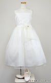 ピアノ発表会や結婚式にぴったりのカラーの女の子用キッズドレス。シンプルで美しいシルエットが魅力のAngel's Closetの子供ドレス レンタル商品（【レンタル】レース＆メタル刺繍オーガンジー子供ドレス（リボンコサージュ付）(CC2461)アイボリー）｜画像8