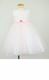 ピアノ発表会や結婚式にぴったりのピンクカラーの女の子用キッズドレス。シンプルで美しいシルエットが魅力のAngel's Closetの子供ドレス レンタル商品（【レンタル】フローラルサテンリボン刺繍イリュージョン子供ドレス(KD365)ピンク）｜画像3