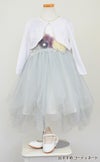 ピアノ発表会や結婚式にぴったりのブルーカラーの女の子用キッズドレス。シンプルで美しいシルエットが魅力のAngel's Closetの子供ドレス レンタル商品（【レンタル】フラワーモニュメント＆レイヤードチュール子供ドレス(YP082)ペールブルー）｜画像10