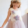 ピアノ発表会や結婚式にぴったりのブルーカラーの女の子用キッズドレス。シンプルで美しいシルエットが魅力のAngel's Closetの子供ドレス レンタル商品（【レンタル】フラワーモニュメント＆レイヤードチュール子供ドレス(YP082)ペールブルー）｜画像16