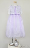 ピアノ発表会や結婚式にぴったりのライラックカラーの女の子用キッズドレス。シンプルで美しいシルエットが魅力のAngel's Closetの子供ドレス レンタル商品（【レンタル】サテン＆シャイニーオーガンジー子供ドレスサニー(KD149)ライラック）｜画像9