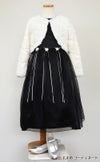 ピアノ発表会や結婚式にぴったりのブラックカラーの女の子用キッズドレス。シンプルで美しいシルエットが魅力のAngel's Closetの子供ドレス レンタル商品（【レンタル】サテン＆シャイニーオーガンジー子供ドレスサニー(KD149)ブラック）｜画像11