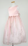 ピアノ発表会や結婚式にぴったりのカラーの女の子用キッズドレス。シンプルで美しいシルエットが魅力のAngel's Closetの子供ドレス レンタル商品（【レンタル】サテン＆シャイニーオーガンジー子供ドレスサニー(KD149)ダスティローズ）｜画像4