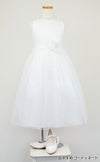 ピアノ発表会や結婚式にぴったりのホワイトカラーの女の子用キッズドレス。シンプルで美しいシルエットが魅力のAngel's Closetの子供ドレス レンタル商品（【レンタル】エレガントレース＆チュール子供ドレス(MBK346)オフホワイト）｜画像8