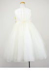 ピアノ発表会や結婚式にぴったりのカラーの女の子用キッズドレス。シンプルで美しいシルエットが魅力のAngel's Closetの子供ドレス レンタル商品（【レンタル】フラワーモチーフチュールリボン子供ドレス(CCD752)アイボリー）｜画像5