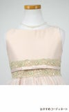 ピアノ発表会や結婚式にぴったりのカラーの女の子用キッズドレス。シンプルで美しいシルエットが魅力のAngel's Closetの子供ドレス レンタル商品（【レンタル】サテンwithメタリックレース子供ドレス(SK473)シャンパン）｜画像7