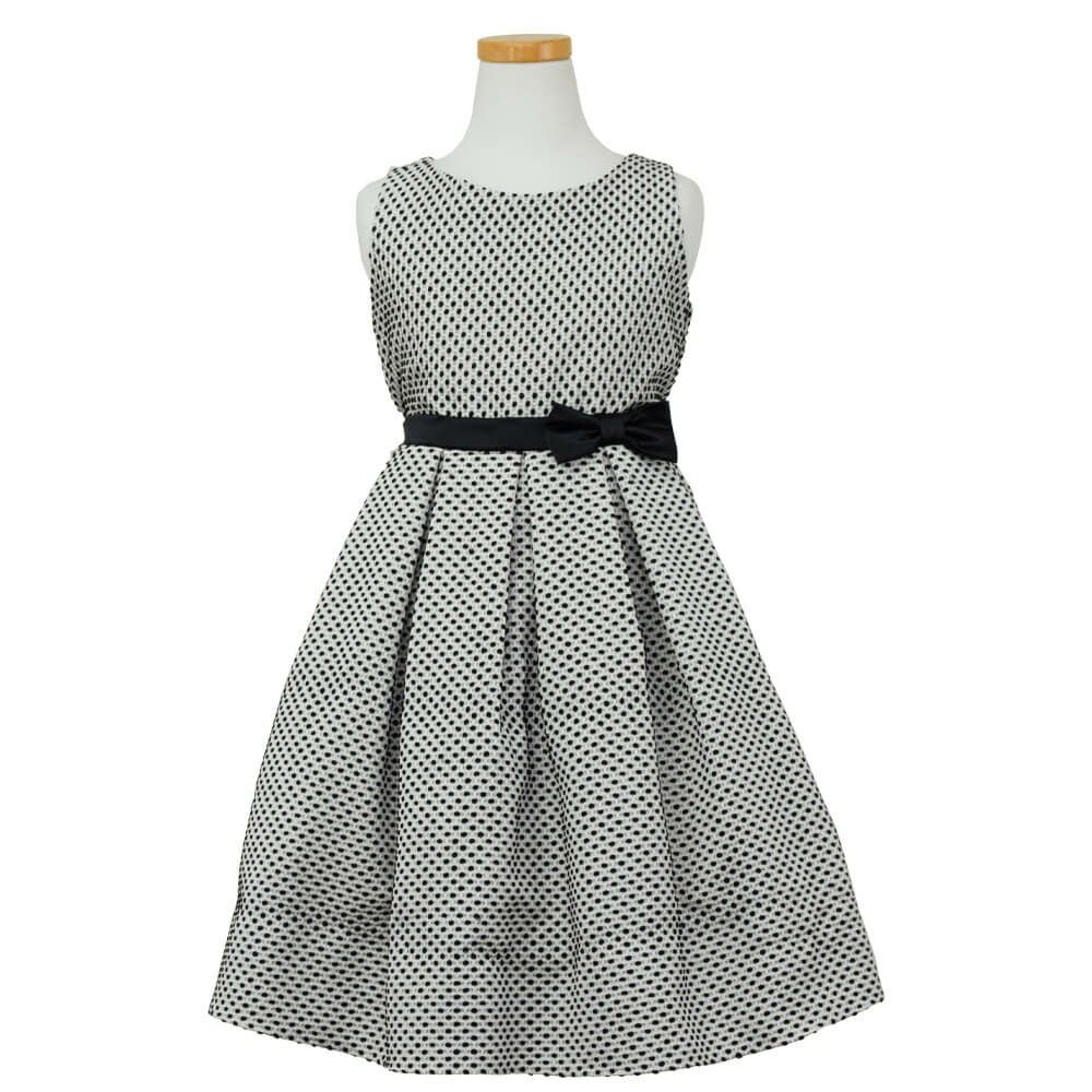 ピアノ発表会や結婚式にぴったりのブラックカラーの女の子用キッズドレス。シンプルで美しいシルエットが魅力のAngel's Closetの子供ドレス レンタル商品（【レンタル】プチポルカドットジャガード子供ドレス(SK520)ブラック）｜画像2