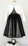 ピアノ発表会や結婚式にぴったりのブラックカラーの女の子用キッズドレス。シンプルで美しいシルエットが魅力のAngel's Closetの子供ドレス レンタル商品（【レンタル】花柄刺繍オーガンジー＆チュール子供ドレス【CHOPIN】(CAT182313)ブラック）｜画像11