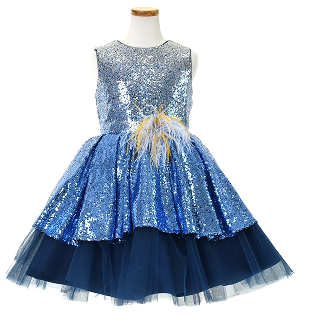 ピアノ発表会や結婚式にぴったりのブルーカラーの女の子用キッズドレス。シンプルで美しいシルエットが魅力のAngel's Closetの子供ドレス レンタル商品（【レンタル】ハイ＆ローブルーオーシャンスパンコールドレス(YP193)オーシャンブルー）｜画像2