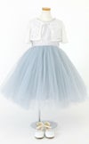 ピアノ発表会や結婚式にぴったりのブルーカラーの女の子用キッズドレス。シンプルで美しいシルエットが魅力のAngel's Closetの子供ドレス レンタル商品（【レンタル】サテン＆ボリュームチュールドレス(YP218)ブルー）｜画像9