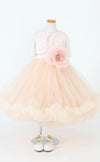 ピアノ発表会や結婚式にぴったりのピンクカラーの女の子用キッズドレス。シンプルで美しいシルエットが魅力のAngel's Closetの子供ドレス レンタル商品（【レンタル】ティアードチュール＆ラージローズドレス(YP220)ピンク）｜画像8