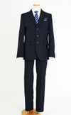 特別な日にぴったりのネイビーカラーの男の子用フォーマルスーツ。シンプルで美しいシルエットが魅力のAngel's Closetの子供フォーマル レンタル商品（【レンタル】レジメンタルタイ3つボタンベーシックスーツ4点セット(CAT555611) ネイビー）｜画像3