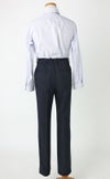 特別な日にぴったりのネイビーカラーの男の子用フォーマルスーツ。シンプルで美しいシルエットが魅力のAngel's Closetの子供フォーマル レンタル商品（【レンタル】レジメンタルタイ ストライプシャツ 長ズボンスーツ5点セット(CAT525610)ネイビー）｜画像8