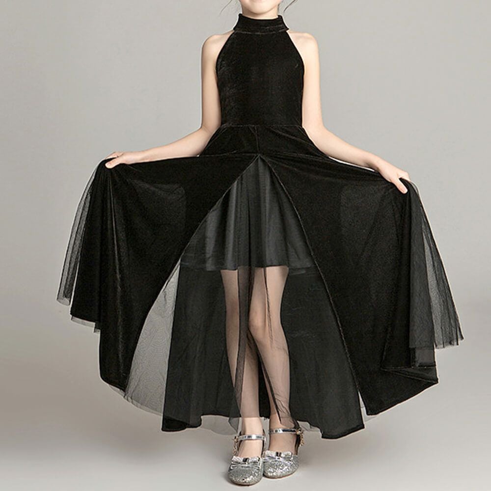 ピアノ発表会や結婚式にぴったりのブラックカラーの女の子用キッズドレス。シンプルで美しいシルエットが魅力のAngel's Closetの子供ドレス レンタル商品（【レンタル】ブラックスリットベルベットロングドレス(YP243) ブラック）｜画像15