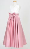 ピアノ発表会や結婚式にぴったりのカラーの女の子用キッズドレス。シンプルで美しいシルエットが魅力のAngel's Closetの子供ドレス レンタル商品（【レンタル】Vネックレース＆バイカラーサテンロングドレス(YP245) ダスティーローズ）｜画像4
