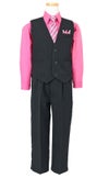 特別な日にぴったりのカラーの男の子用フォーマルスーツ。シンプルで美しいシルエットが魅力のAngel's Closetの子供フォーマル レンタル商品（【レンタル】ベストスーツ4点セット（CC1688）フクシア）｜画像3